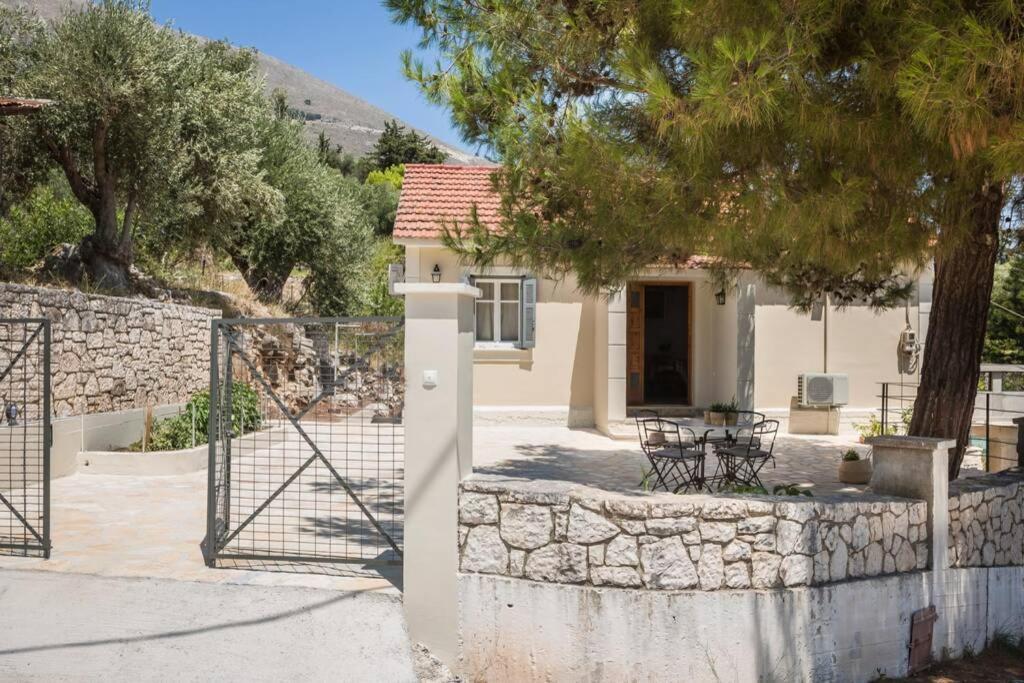 La Casa Di Zia Anna Agia Efimia Village Luaran gambar